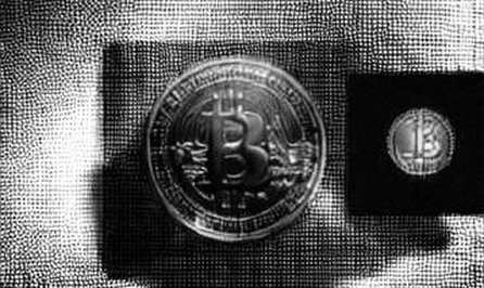 Mã nguồn Bitcoin: bản hiến pháp không thể sửa đổi hay một cái bẫy kỹ thuật? Mã nguồn Bitcoin: bản hiến pháp không thể sửa đổi hay một cái bẫy kỹ thuật?